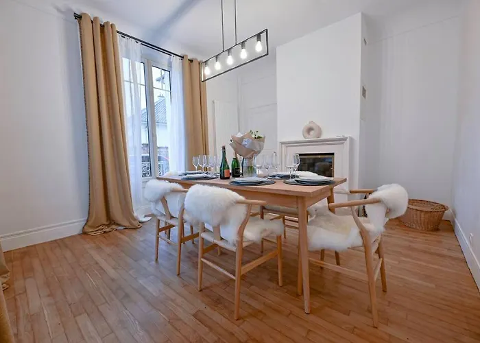 Maison De Champagne F.barbier !