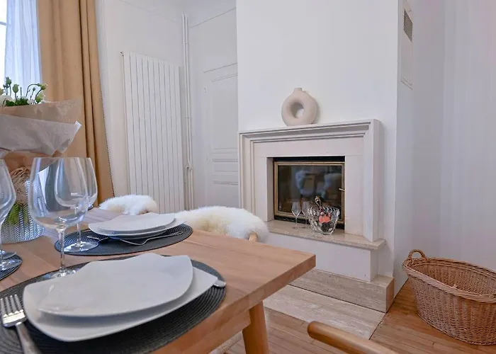 Maison De Champagne F.barbier ! Villa Avize