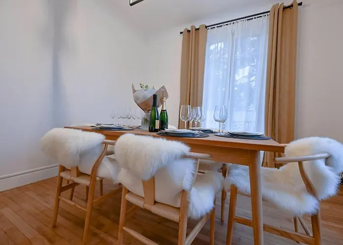 Maison De Champagne F.barbier ! Villa Avize